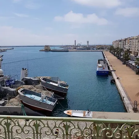 Appartement Tres Grand Duplex Sur Quai - Vue *